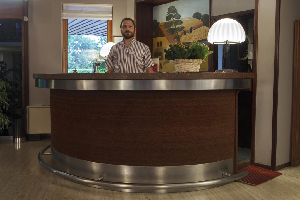 Hotel I Diamanti Garlasco Екстериор снимка